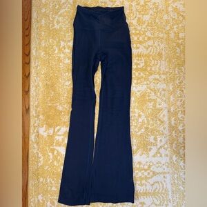 lululemon navy groove pants